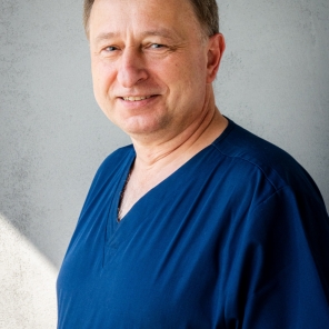 lek. med. Dariusz Wojciech Chmiel - specj. anestezjolog